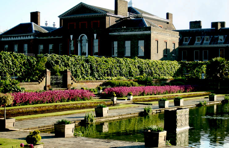 La reina Victoria de Lytton Stracey Kensington Palace
