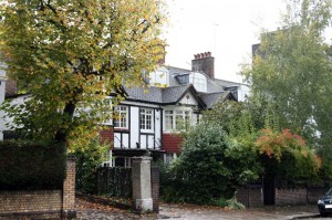 Londres en otoño Árboles amarillos