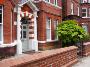 Puertas de Belsize Park entrada