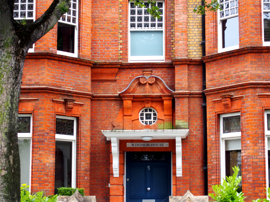 Puertas de Belsize Park